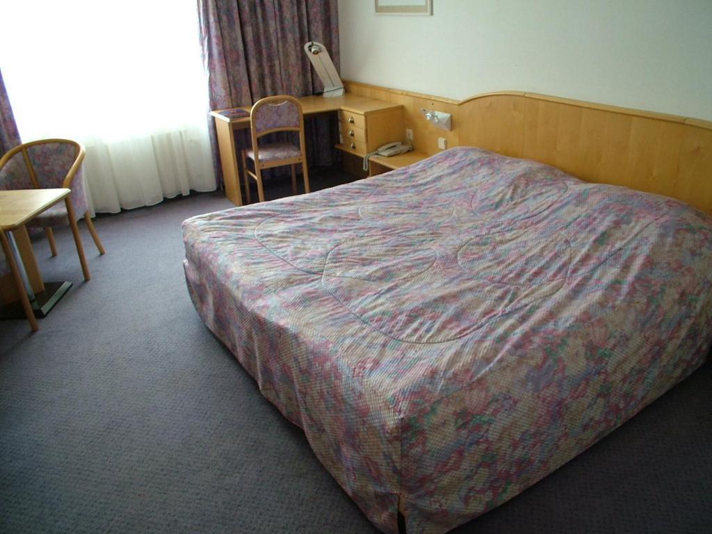 Hotel Cosmopolitan Bobycentrum - Czech Leading